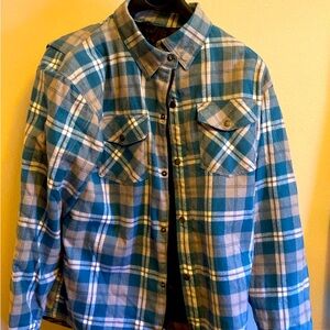 Men’s flannel shirt